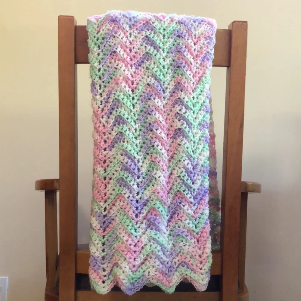 Hand Knit Baby Blanket -Pastel Colors-Green, Purple, White, Pink- New- 32” x 38” - Picture 4 of 14